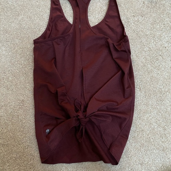 Manduka Breeze Open Tie Back Yoga Tank Top - Picture 8 of 8